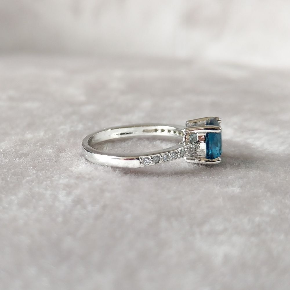 💎NEW💎 BLUE SAPPHIRE RING - Picture 7 of 7